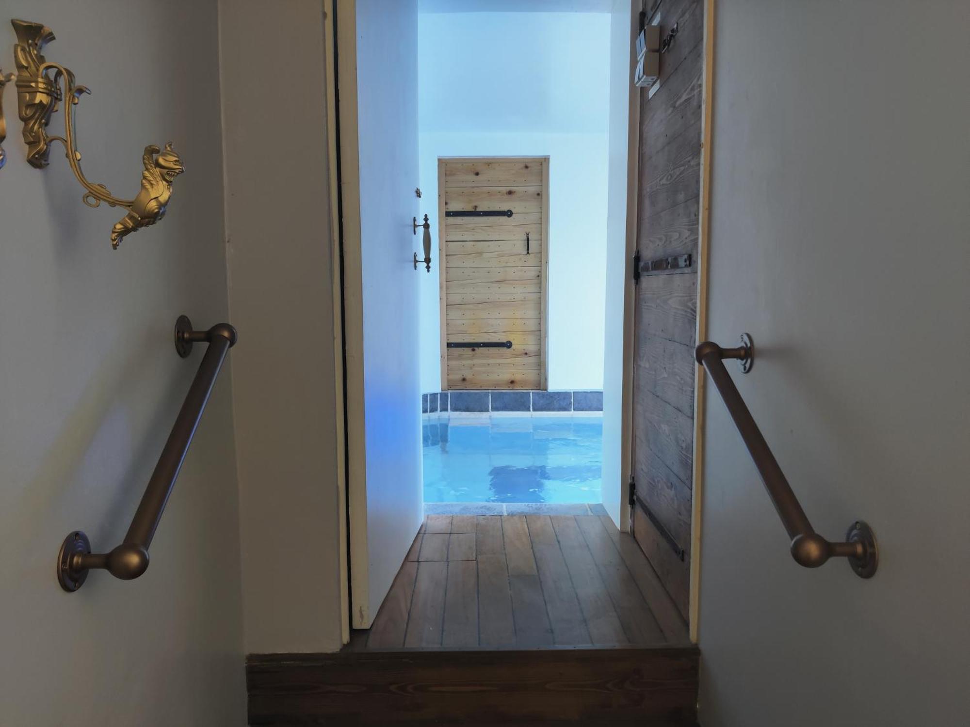 Mas Du Versadou, Dans Un Espace Naturel Protege, Piscine Couverte Chauffee Toute L'Annee, Spa Et Salle De Jeux Saint-Gilles  Zimmer foto